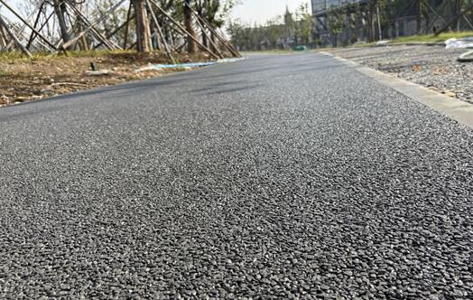 急急急！在遇到這種：海綿城市理念下城市道路該如何施工？