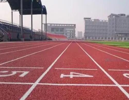 怎樣有效杜絕十堰塑膠跑道留下被重壓的問題，其實(shí)正常養(yǎng)護(hù)就可以