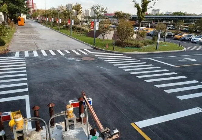 10種常見(jiàn)的道路標(biāo)線(xiàn)，看看你認(rèn)識(shí)多少？